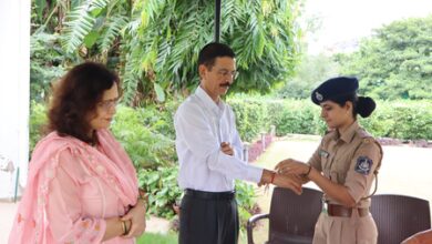 Gujarat: ‘She Teams’ celebrate Raksha Bandhan with DGP, senior citizens and police veterans