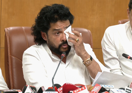 Nagendra’s tears while resigning will destroy BJP in Karnataka, says Madhu Bangarappa Nagendra’s tears while resigning will destroy BJP in Karnataka, says Madhu Bangarappa
