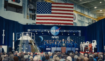 Trump hails Indian-origin astronaut Anil Menon Trump hails Indian-origin astronaut Anil Menon
