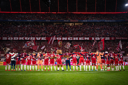 Bayern launches Bundesliga title defence with five-goal statement against Stuttgart Bayern launches Bundesliga title defence with five-goal statement against Stuttgart