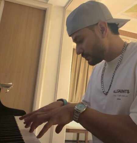 Kunal Kemmu: I’ve been fidgeting with the piano for some time now Kunal Kemmu: I’ve been fidgeting with the piano for some time now