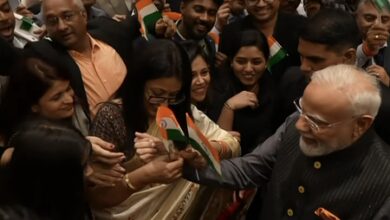PM Modi receives grand welcome in Uzbekistan, women tie rakhi PM Modi receives grand welcome in Uzbekistan, women tie rakhi