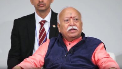 Politics now a game of self-interest: Bhagwat Politics now a game of self-interest: Bhagwat