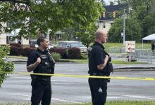 Officer killed in US South Carolina park shooting