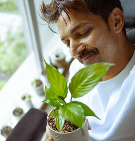 Harshvardhan Rane finds joy in watching things grow, shares glimpse of his Sunday off