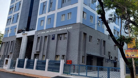 WBJEEB lifts counselling restrictions amid protests by students, teachers WBJEEB lifts counselling restrictions amid protests by students, teachers
