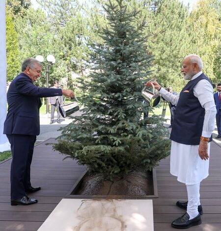 PM Modi, Uzbek President Mirziyoyev plant tree at Presidential Palace in Tashkent PM Modi, Uzbek President Mirziyoyev plant tree at Presidential Palace in Tashkent