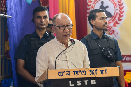 Avoid shutdowns and blockades, adopt democratic means of protest: Manipur CM Avoid shutdowns and blockades, adopt democratic means of protest: Manipur CM