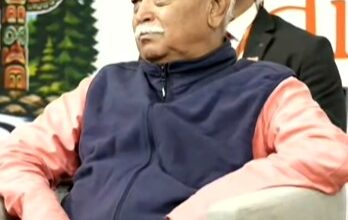 Hindu identity not tied to worship: RSS chief at Toronto event Hindu identity not tied to worship: RSS chief at Toronto event