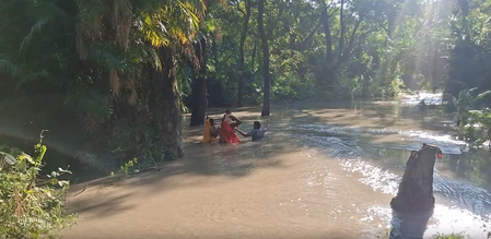 Nepal floods impact: Low-lying areas of Bihar’s West Champaran inundated after Gandak Barrage release