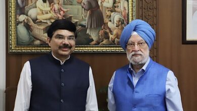 Oil Minister Hardeep Puri briefs India’s new envoy to Qatar on energy issues Oil Minister Hardeep Puri briefs India’s new envoy to Qatar on energy issues