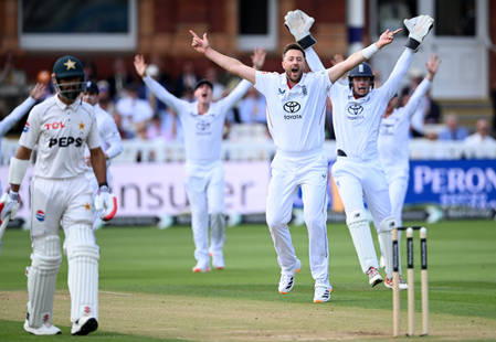 Trescothick sees shades of 2005 Ashes pace quartet in current England attack after Lord’s win Trescothick sees shades of 2005 Ashes pace quartet in current England attack after Lord’s win