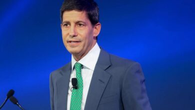 ‘Global investment surge’ reshapes economy