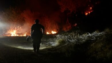 Firefighting helicopter crashes while battling wildfire in US Utah