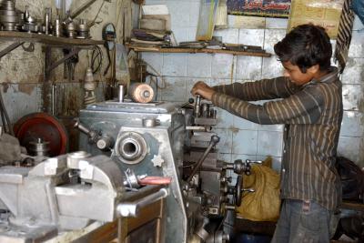 Juvenile rehabilitation in Pakistan remains law with little effect: Report Juvenile rehabilitation in Pakistan remains law with little effect: Report