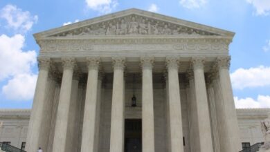 US Supreme Court temporarily allows White House ballroom construction to continue