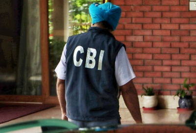 CBI cracks two bank fraud cases, apprehends two accused on the run for years