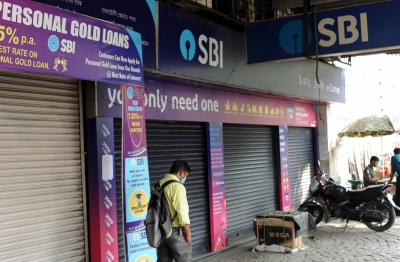 Banking services likely to be hit as employees’ unions call four-day nationwide strike, next month (Lead) Banking services likely to be hit as employees’ unions call four-day nationwide strike, next month (Lead)
