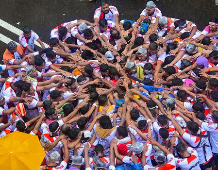 Adani Electricity organises safety awareness campaign in collaboration with Dahi Handi mandals Adani Electricity organises safety awareness campaign in collaboration with Dahi Handi mandals