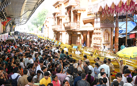 8-year-old among two electrocuted to death near Ganpati Pandal in Mumbai’s Lalbaug 8-year-old among two electrocuted to death near Ganpati Pandal in Mumbai’s Lalbaug