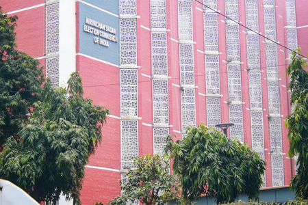 Differing views are normal, all recent decisions unanimous, clarifies ECI clarifies amid dissent row Differing views are normal, all recent decisions unanimous, clarifies ECI clarifies amid dissent row