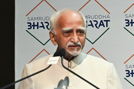 Hamid Ansari’s ‘Hindu communalism’ trigger row; VHP, Imam body ‘strongly condemn’ ex-VP Hamid Ansari’s ‘Hindu communalism’ trigger row; VHP, Imam body ‘strongly condemn’ ex-VP