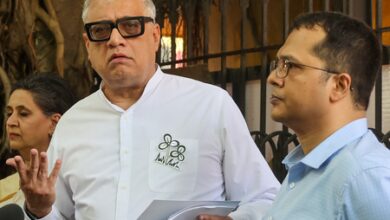 Trinamool billboard row: Derek O’Brien appears at Kolkata police station to face interrogation Trinamool billboard row: Derek O’Brien appears at Kolkata police station to face interrogation