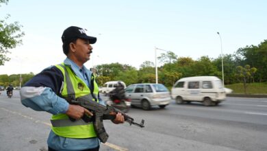 Rights group urges Pakistan to investigate disappearance of Afghan journalist and artist