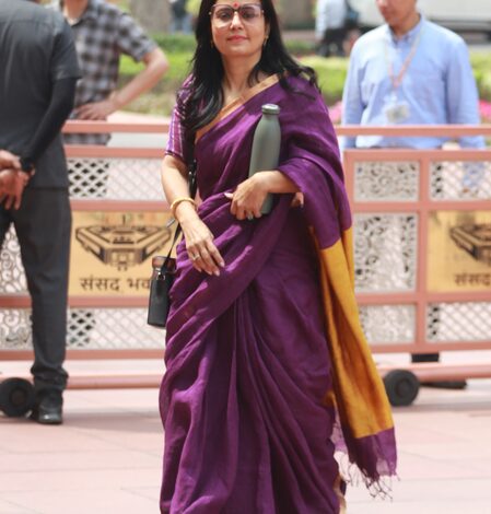 Calcutta HC quashes arrest warrant against Mahua Moitra