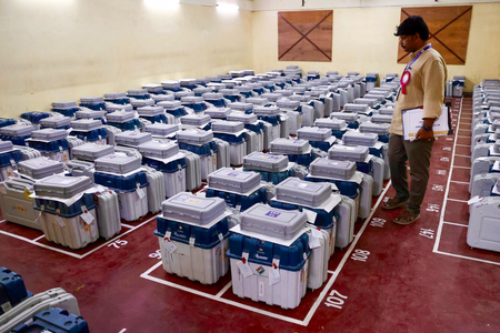 Tamil Nadu bypolls set for Oct 6 in Madurantakam and Dharapuram Tamil Nadu bypolls set for Oct 6 in Madurantakam and Dharapuram