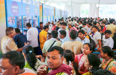 Char Dham Yatra resumes after two days; pilgrims advised to exercise caution Char Dham Yatra resumes after two days; pilgrims advised to exercise caution