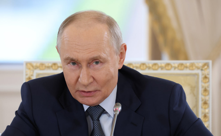 Putin orders three-day halt to strikes on Kyiv for US envoys’ visit Putin orders three-day halt to strikes on Kyiv for US envoys’ visit