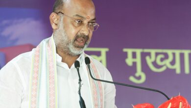 Union Minister Bandi Sanjay Kumar comes to aid of road accident victims in Telangana Union Minister Bandi Sanjay Kumar comes to aid of road accident victims in Telangana