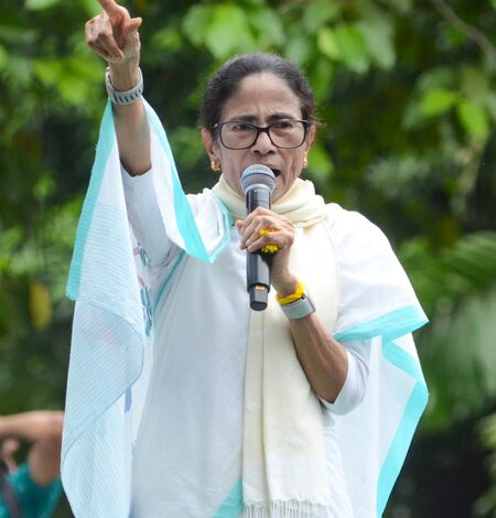 Former Bengal CM Mamata Banerjee threatens to stage protests in front of BJP leaders’ houses in Delhi Former Bengal CM Mamata Banerjee threatens to stage protests in front of BJP leaders’ houses in Delhi