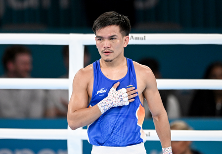 Asian Games: Jadumani Singh moves into pre-quarters after unanimous win over Nepal boxer Asian Games: Jadumani Singh moves into pre-quarters after unanimous win over Nepal boxer