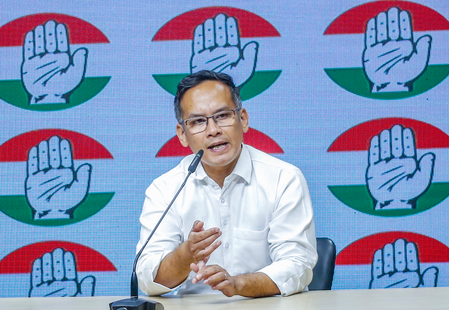 Congress MPs say Parliament Standing Committee didn’t discuss MDR charges on UPI transactions Congress MPs say Parliament Standing Committee didn’t discuss MDR charges on UPI transactions