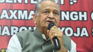 Ashok Gehlot demands Rs 3,000 social security pension, slams Centre over issue Ashok Gehlot demands Rs 3,000 social security pension, slams Centre over issue