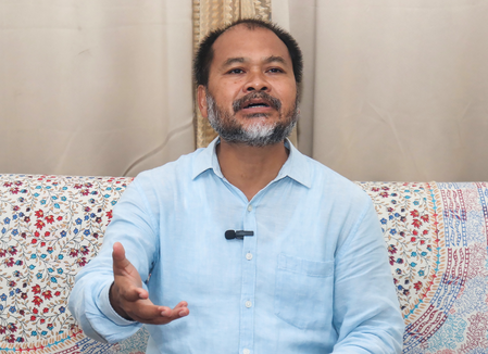 Assam: Akhil Gogoi targets Congress MP Rakibul Hussain over rise in declared assets Assam: Akhil Gogoi targets Congress MP Rakibul Hussain over rise in declared assets