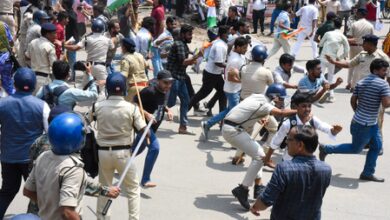 Bihar Police SI candidates protest in Patna, demand announcement of PET dates Bihar Police SI candidates protest in Patna, demand announcement of PET dates