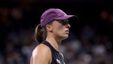 US Open: Swiatek, Anisimova, Muchova cruise into Rd 2 as upsets mark busy day (roundup)
