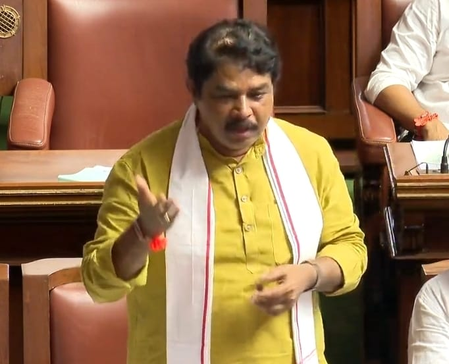 Rahul Gandhi’s ‘Khatakhat’ guarantee turned into ‘cut beneficiaries’: K’taka BJP Rahul Gandhi’s ‘Khatakhat’ guarantee turned into ‘cut beneficiaries’: K’taka BJP
