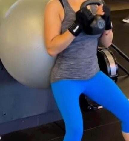 Preity Zinta resumes workout after suffering a shoulder injury during ‘Vibe’ shoot Preity Zinta resumes workout after suffering a shoulder injury during ‘Vibe’ shoot
