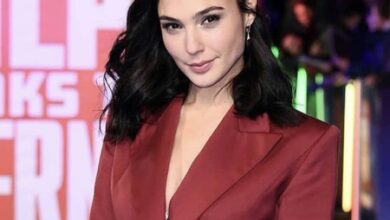 Gal Gadot hasn’t yet received Tom Cruise’s famous Christmas cake Gal Gadot hasn’t yet received Tom Cruise’s famous Christmas cake