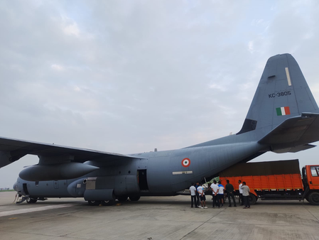 India sends 11-member rescue team, 5.5 tonnes of humanitarian aid to Nepal India sends 11-member rescue team, 5.5 tonnes of humanitarian aid to Nepal