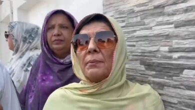 Ex-Pakistani PM Imran Khan’s sisters not allowed to meet him again