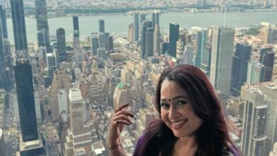 Sonalika Joshi flaunts saree at New York’s Empire State Building