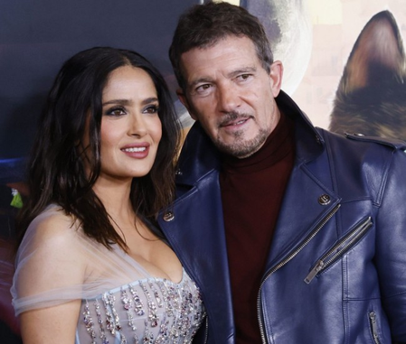Antonio Banderas wishes ‘dear friend’ Salma Hayek: Sending you a big hug Antonio Banderas wishes ‘dear friend’ Salma Hayek: Sending you a big hug