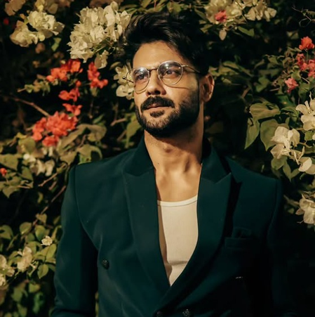 Vishal Aditya Singh asks Asim Riaz to ‘keep calm’ and say ‘Jai Shri Ram’, calls him ‘100% bakwas ka talent’ Vishal Aditya Singh asks Asim Riaz to ‘keep calm’ and say ‘Jai Shri Ram’, calls him ‘100% bakwas ka talent’