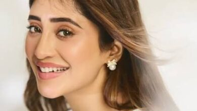 Shivangi Joshi gets trolled for ‘acting’ surprised after spotting paparazzi outside Sunita Ahuja’s Lock Upp party