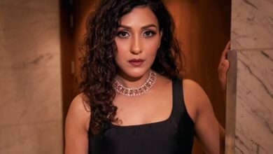 Neeti Mohan says her ‘The Revolutionaries’ song captures blossoming love, celebrates the woman in love Neeti Mohan says her ‘The Revolutionaries’ song captures blossoming love, celebrates the woman in love
